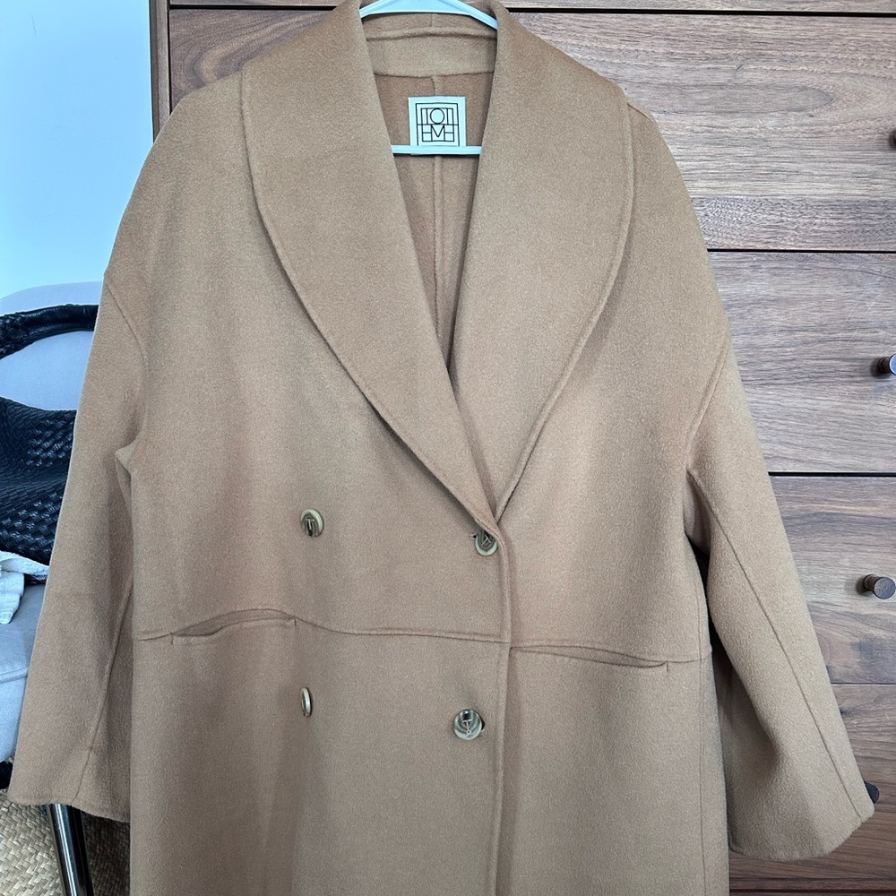 Toteme Double Breasted Wool Peacoat 32 in Camel - Picture 3 of 9